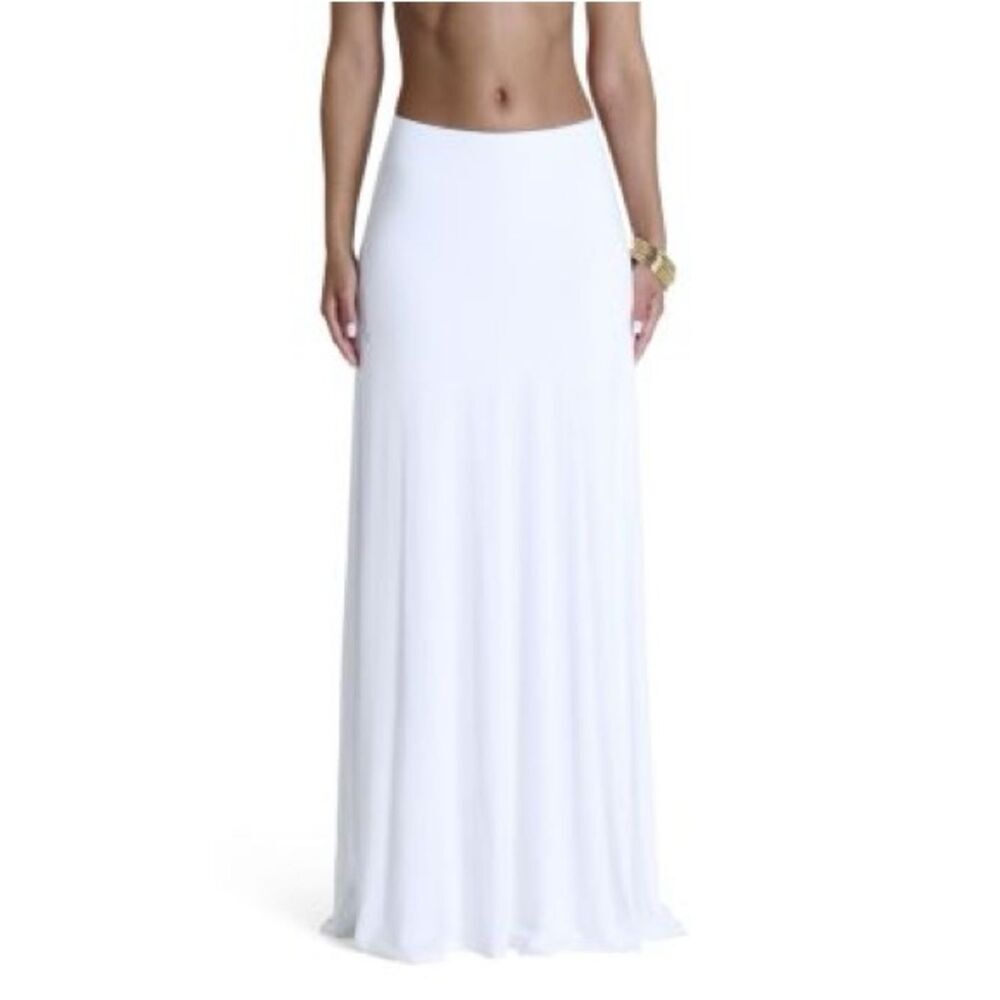 Naked Wardrobe Smooth Flare White Maxi Skirt - Classic Floor-Length Style